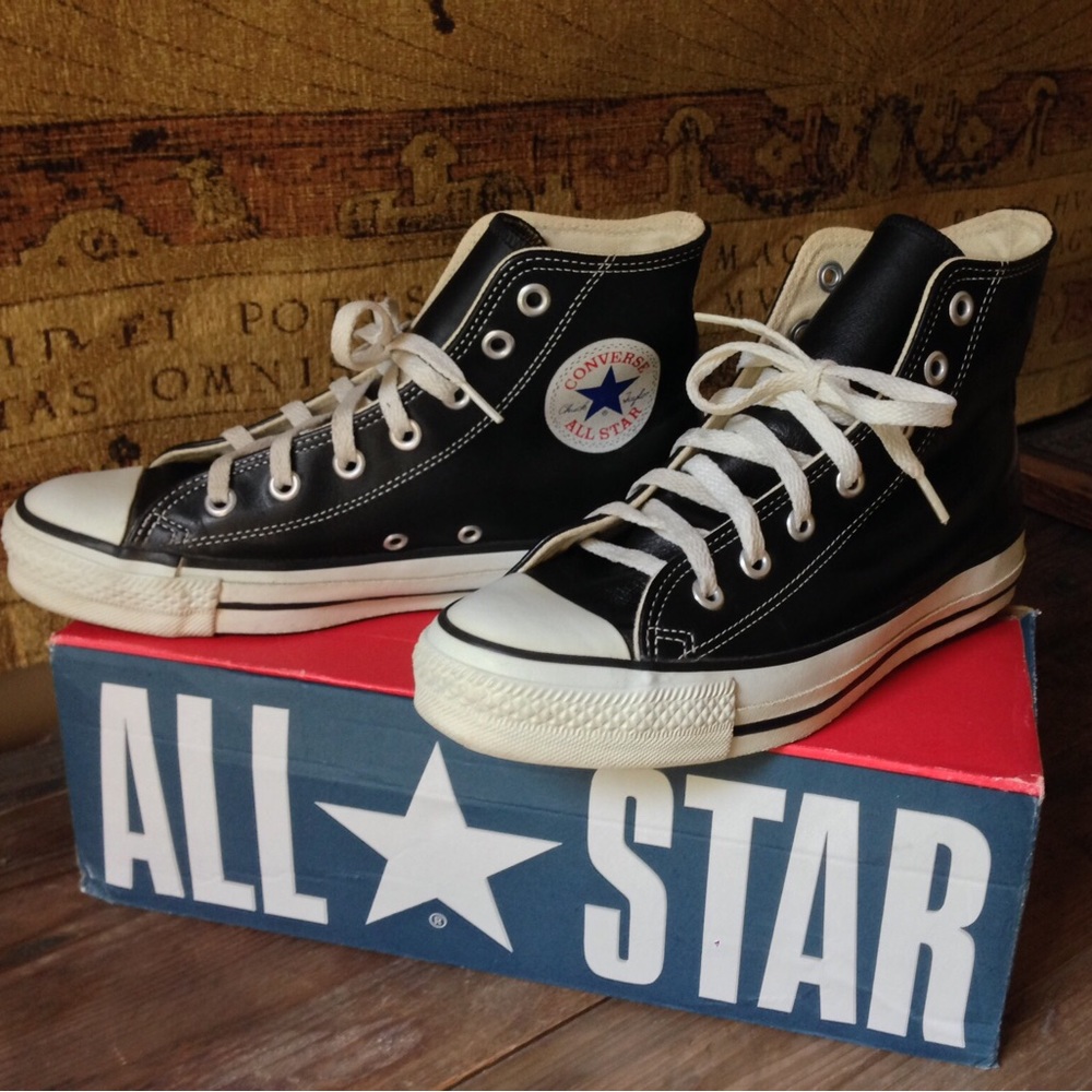 Made in USA Converse Black Leather Size 6.5